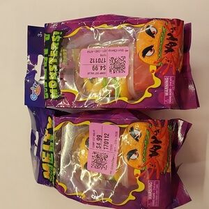 2pc Melty Monsters! Squish Toy w/ Barfing Slime - Burgers